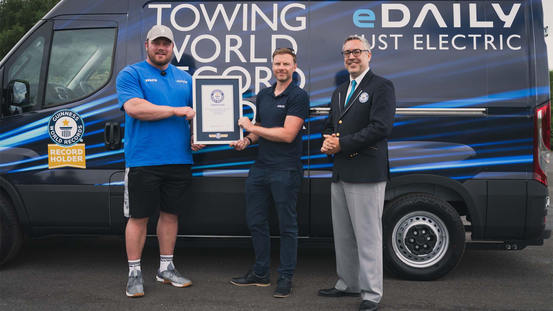 Guinness World Record IVECO eDaily per il carico più pesante trainato da un furgone elettrico