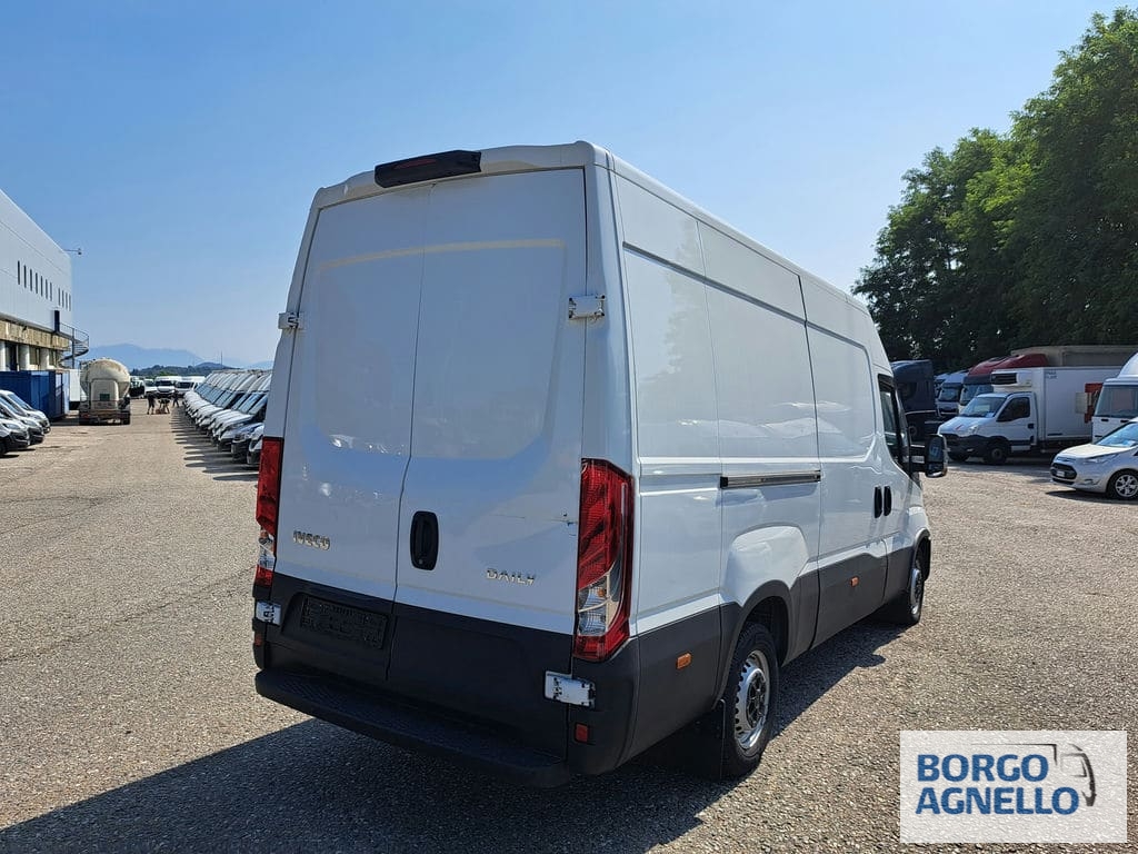 Iveco DAILY 35S16