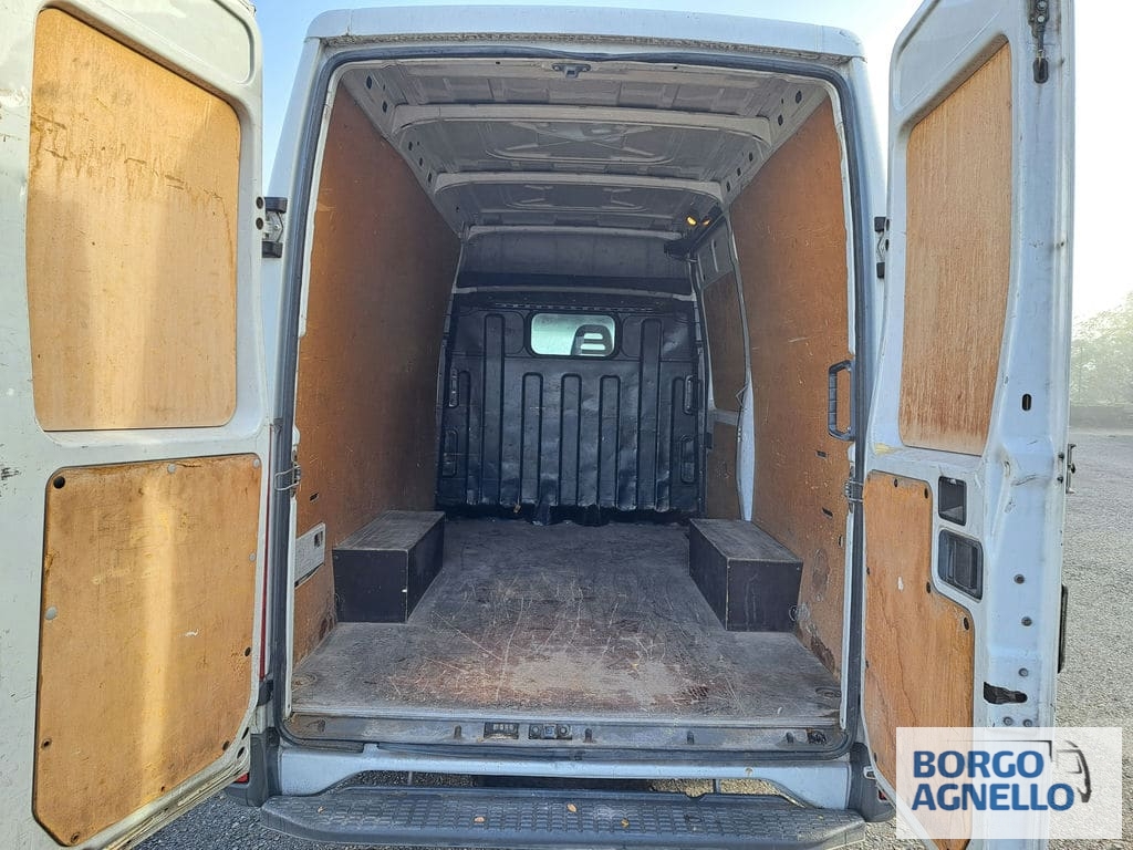 Iveco DAILY 29L12